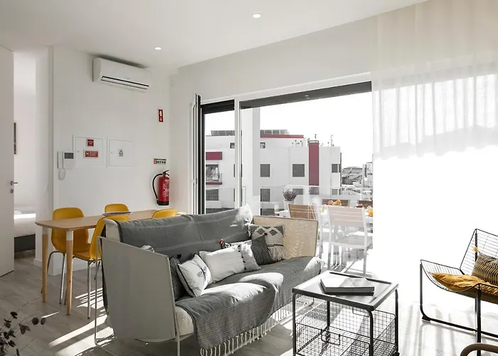 Salty Soul Apartman Ferrel